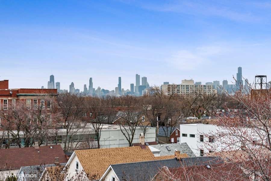 Logan Square - 2650 West Belden Avenue Unit 106, Chicago, IL 60647 - Skyline View from Common Rooftop Deck